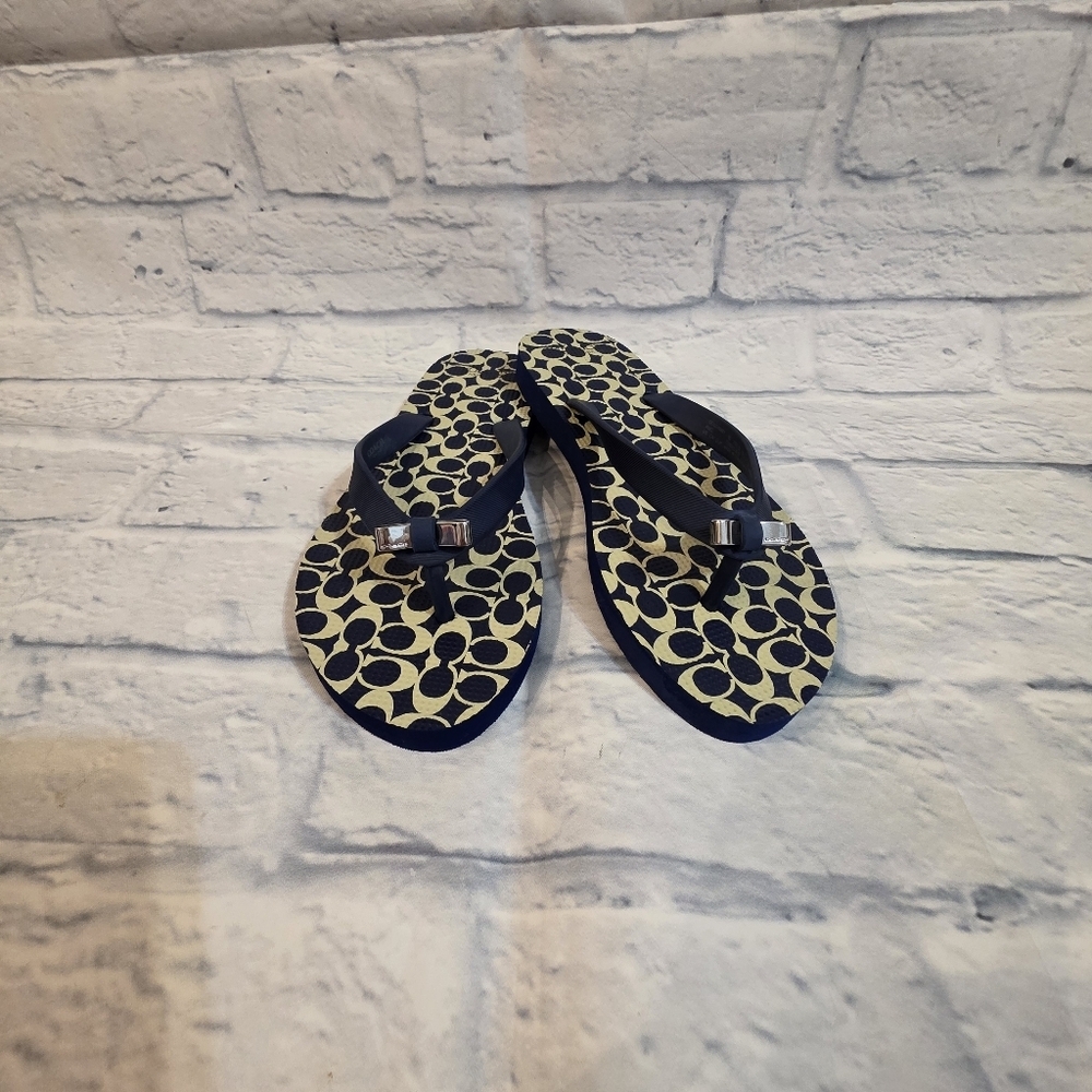 Coach Amel Navy & Beige Signature Pattern Women's Flip Flop Sandals 5-6